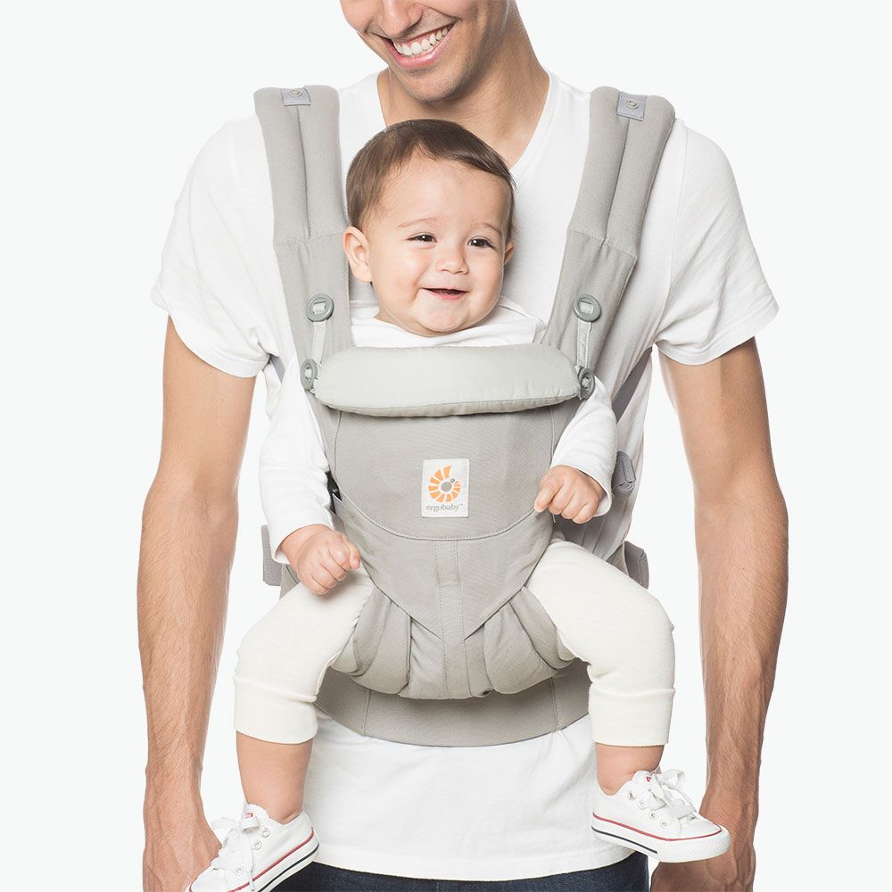 Ergo baby carrier makes travel with baby easier
